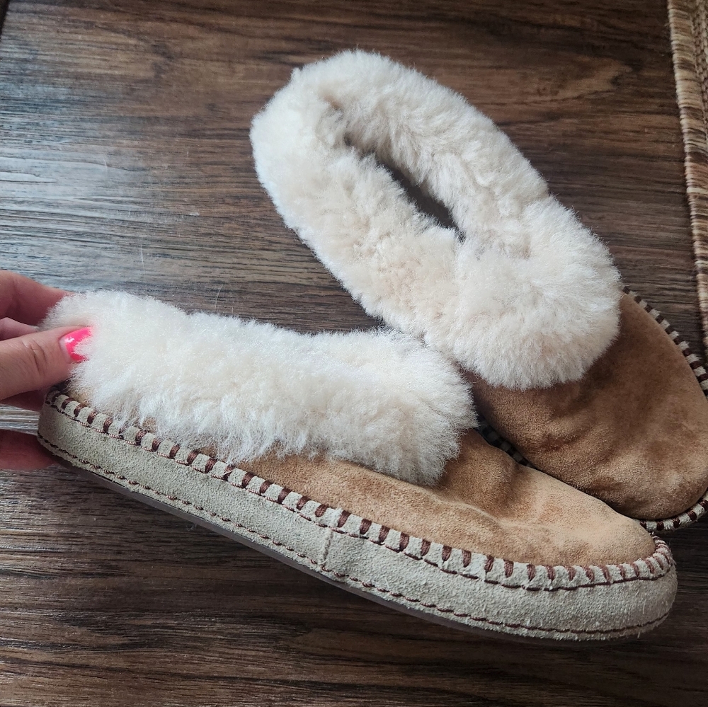 Ugg Cozy Suede Shearling Lined Slip On - Tan & Cream - Picture 4 of 6